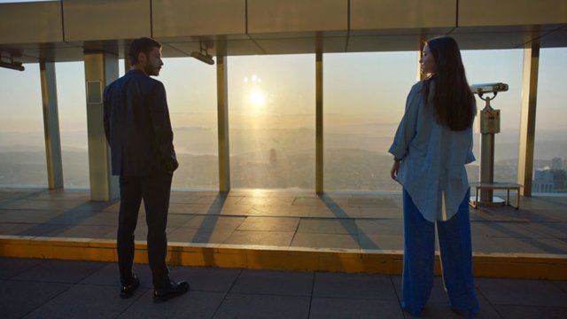 Cam Tavanlar'ın ilk tanıtımdan çok özel kareler!