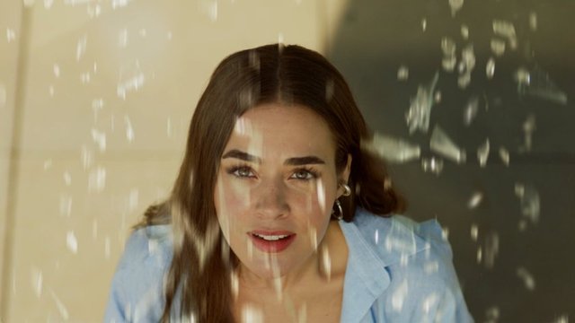 Cam Tavanlar'ın ilk tanıtımdan çok özel kareler!