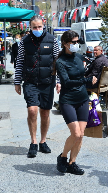 ZEYNEP VE HALDUN ÜSTÜNEL ÇİFTİ BEBEK'TE SPOR YAPTI.