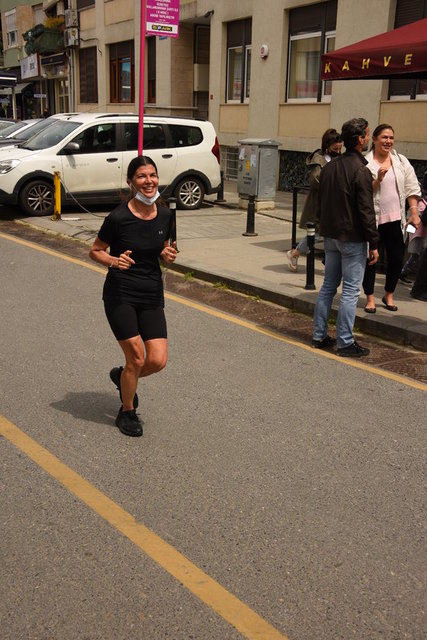 ZEYNEP ÜSTÜNEL