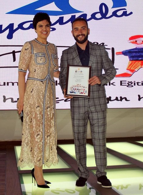 EBRU UYGUN