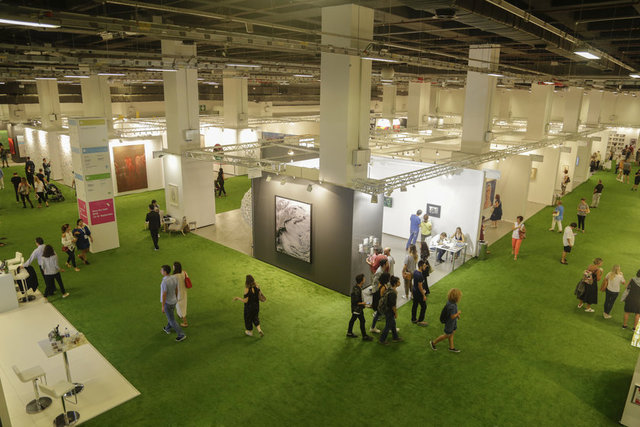 CONTEMPORARY ISTANBUL GENEL