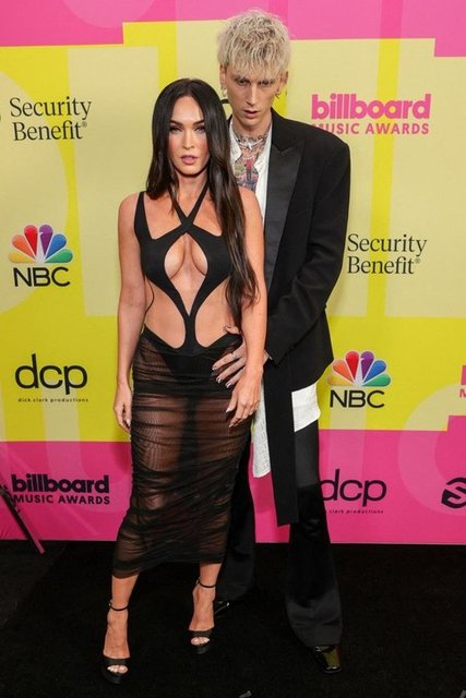 MACHINE GUN KELLY, MEGAN FOX -   -  