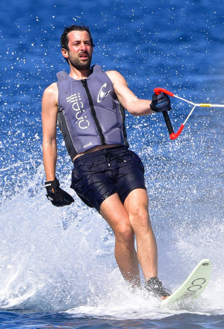EMRE ECZACIBAŞI