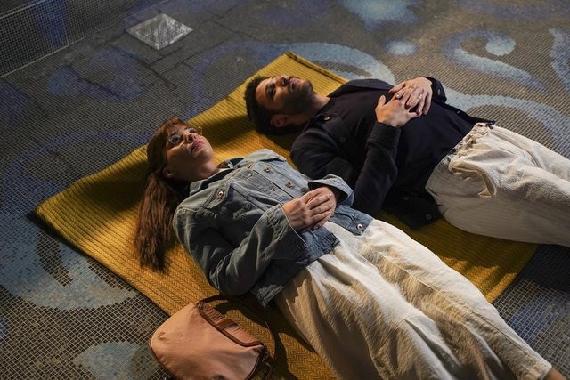 Cam Tavanlar 1. Bölüm Fotoğrafları