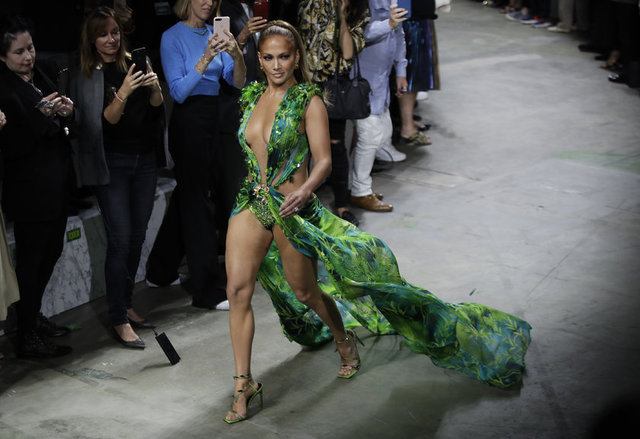 JENNIFER LOPEZ