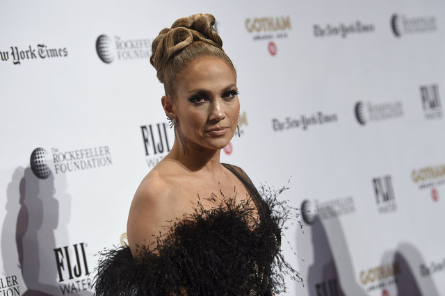 JENNIFER LOPEZ