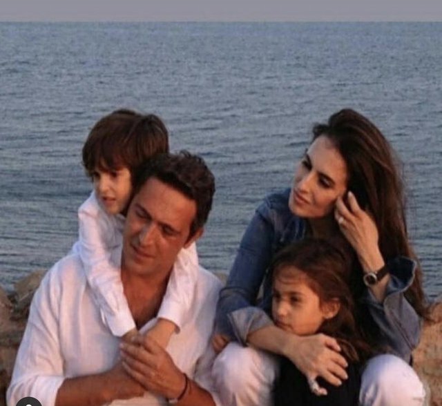 ALİ-NEVBAHAR, SADBERK LEYLA, KERİM RAHMİ KOÇ