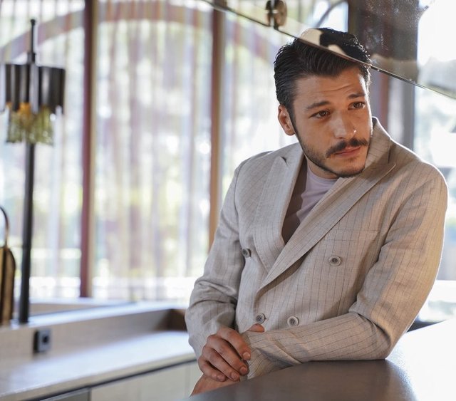 Cam Tavanlar 3. Bölüm Fotoğrafları