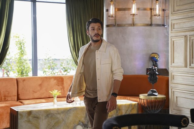 Cam Tavanlar 4. Bölüm Fotoğrafları