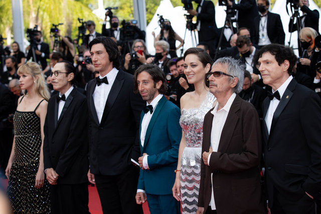 ANGELE, THE SPARKS, RON MAEL, RUSSEL MAEL, ADAM DRIVER,  LEOS CARAX, MARION COTILLARD, SIMON HELBERG -  