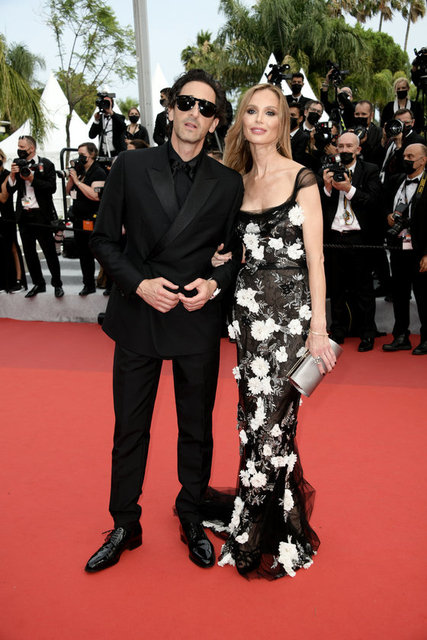 ADRIEN BRODY, ELSA PATAKI