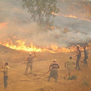 Alevlerin esir aldığı Beydiğin Mahallesi yanmaktan güçlükle kurtarıldı