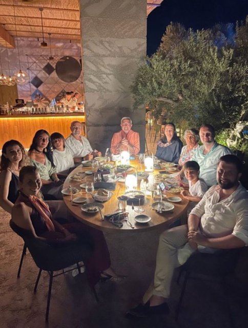 HAMDİ, SELİM AKIN, PELİN AKIN ÖZALP