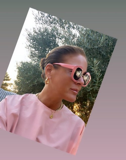 SUZAN TOPLUSOY