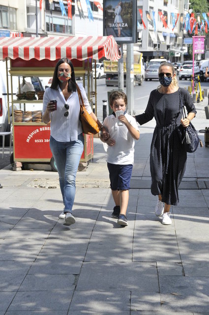 BURCU HANİF, BERK, BEGÜM KARAMAHMUTOĞLU