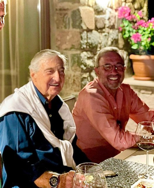 RAHMİ KOÇ, HAMDİ AKIN