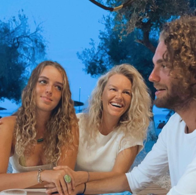 ALARA KOÇİBEY, YASMİN PARİS, RENÇ EMRE UZAN