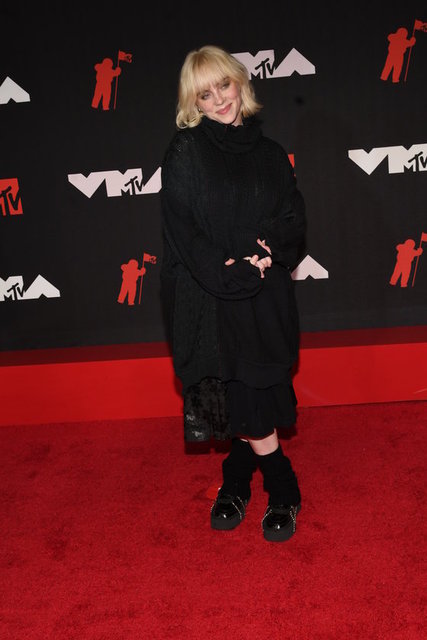 BILLIE EILISH