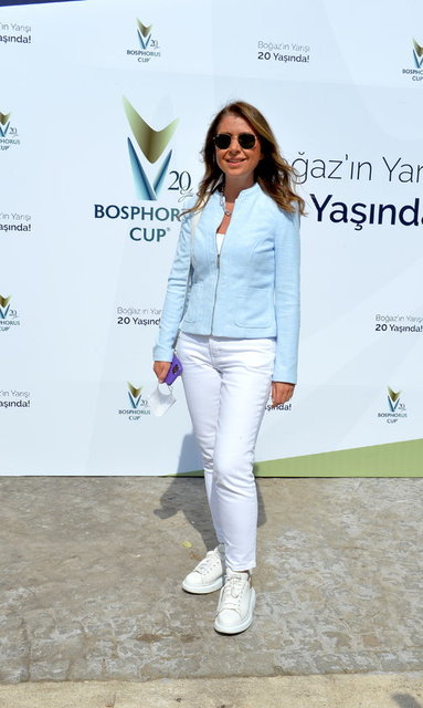 GÜLDEN GÜRAL