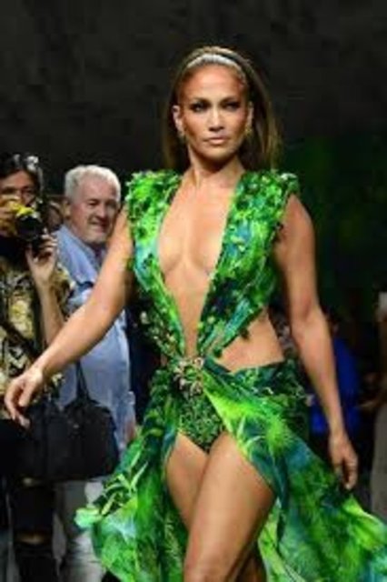 JENNIFER LOPEZ