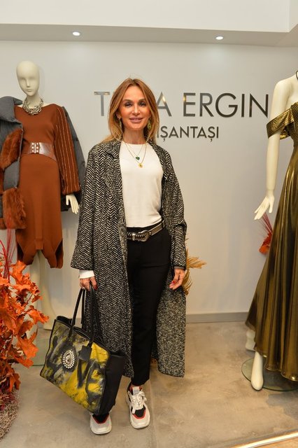 ARZU KUNT