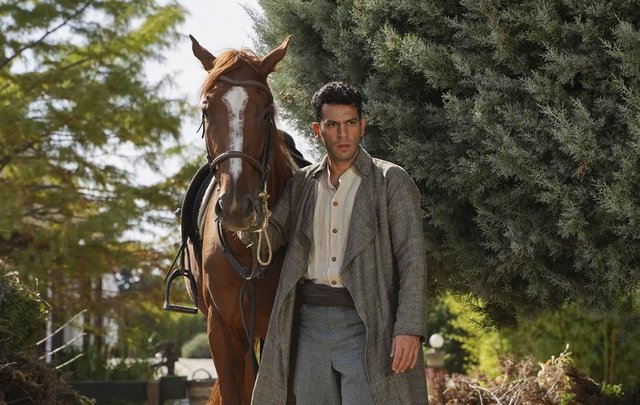 Aziz 1. Bölüm Fotoğrafları