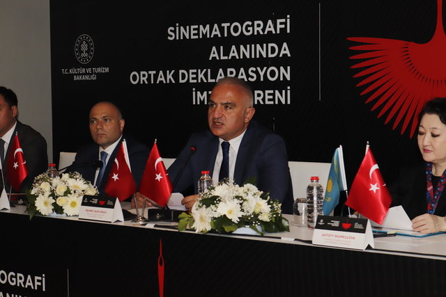 KÜLTÜR VE TURİZM BAKANI MEHMET NURİ ERSOY ÖDÜL TÖRENİ ÖNCESİ ORTAK BİLDİRİ İMZA TÖRENİNE KATILDI.