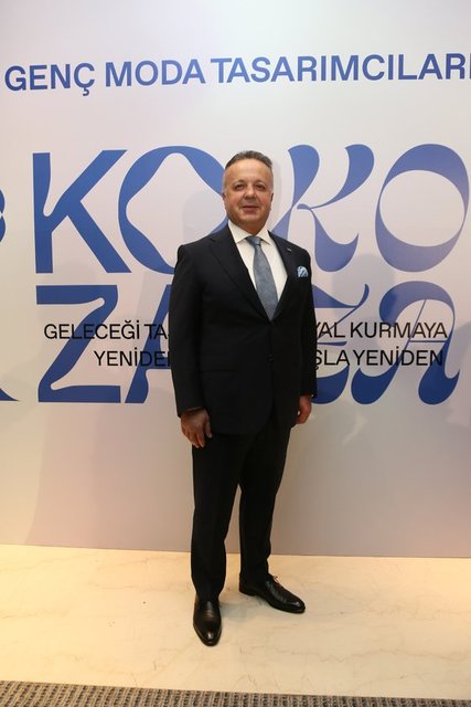 İSMAİL GÜLLE
