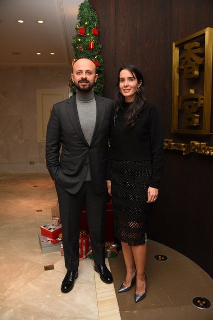 İŞ İNSANI SAFFET ULUSOY EŞİ ÖZLEM ULUSOY'LA BİRLİKTE LEZZET DOLU AÇILIŞA KATILDI.