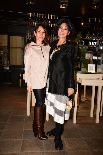 MİNA, ZEYNEP EROL