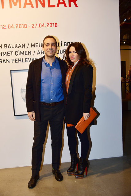ALARKO HOLDİNG YÖNETİM KURULU BAŞKAN VEKİLİ VEDAT ALATON 3,5 YILDIR BERABER OLDUĞU KIZ ARKADAŞI SEDA SÖĞÜTLÜ İLE MALTA'DA NİKAH MASASINA OTURDU.