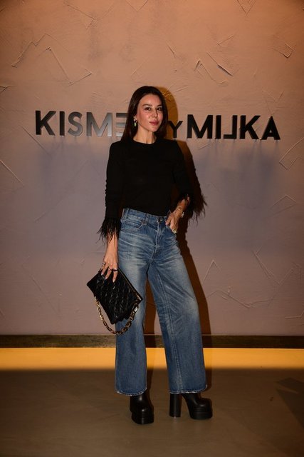 DİCLE ÖZTAŞKIN