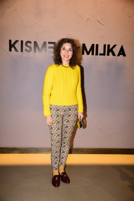 ASLI EKŞİOĞLU YENİ KOLEKSİYONU DAVETTE İNCELEDİ.