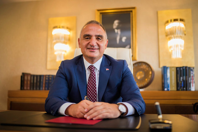 MEHMET NURİ ERSOY