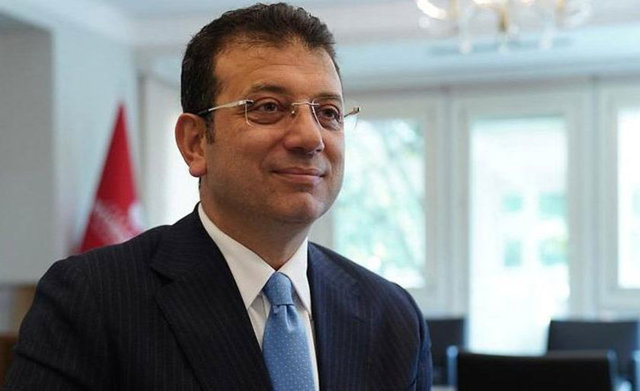İSTANBUL BÜYÜKŞEHİR BELEDİYE BAŞKANI EKREM İMAMOĞLU, SOSYAL  MEDYA HESABINDAN KÖPEK BOJİ'NİN YENİ SAHİBİNİN İŞ İNSANI ÖMER KOÇ OLDUĞUNU DUYURDU.