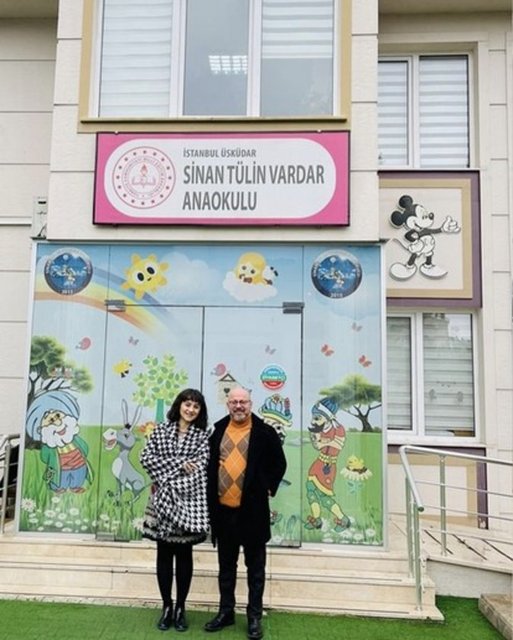 JOLLY YÖNETİM KURULU BAŞKANI METE VARDAR 2015 YILINDA HAYATA GEÇİRDİĞİ ANAOKULU'NU ZİYARET ETTİ.