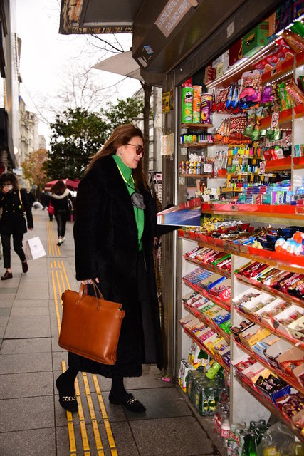 NİŞANTAŞI'NDA OFİSİ BULUNAN EMEK KÜLÜR, GEÇTİĞİMİZ GÜN BEBEK'TEYDİ