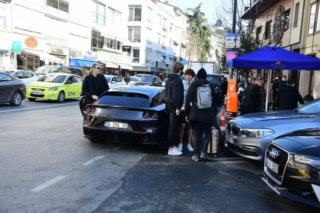 RAİF DİNÇKÖK