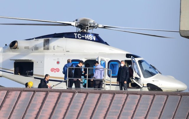 KOÇ HOLDİNG YÖNETİM KURULU BAŞKANI ÖMER KOÇ TAMSİM'DE ÖZEL HELİKOPTERİNE BİNDİ.