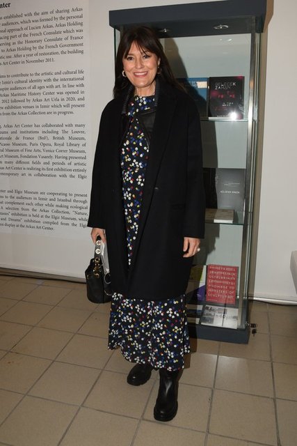 ESRA CİVELEK