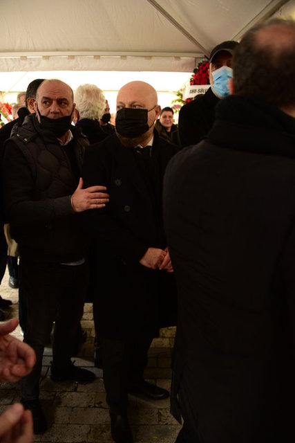 İŞ İNSANI CEM KALYONCU DA SERT AİLESİNE BAŞSAĞLIĞI DİLEDİ.