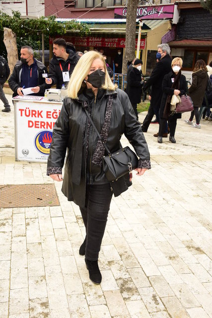 ŞULE ARGÜDER