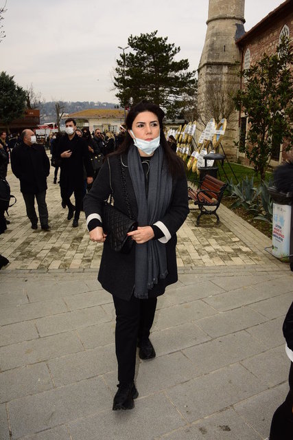 SONGÜL TOPRAK ÖZSAN