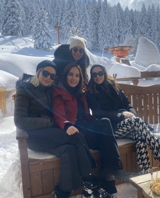 NESLİŞAH ALKOÇLAR DÜZYATAN, SANEM TEZMAN, NAZLI ÇELİK