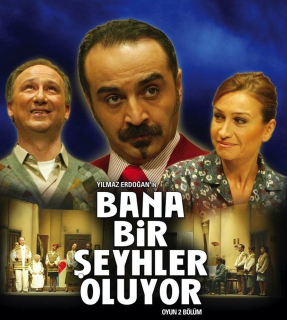 BANA BİR ŞEYHLER OLUYOR (2003)Üçüncü sayfa trajedilerine konu olan insanları konu edindi. 