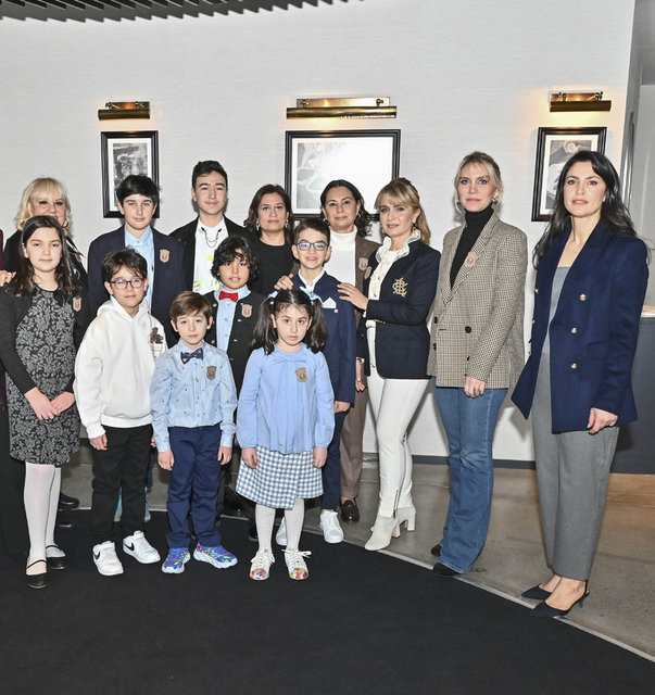EPOS 7 DERNEĞİ YÖNETİM KURULU ÜYELERİNDEN BERNA ÇEBİ, ZAFER KOZANOĞLU VE BESTE YURTTAŞ MİNİK KÜLTÜR ELÇİLERİ PROJESİYLE ÇOCUKLARI İSTANBUL'DA GEZDİRDİ.