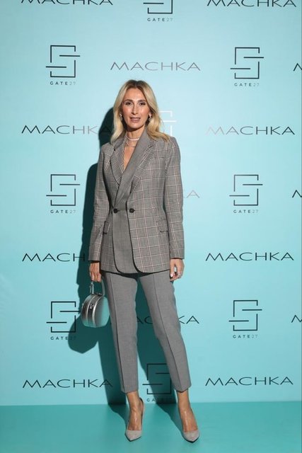 MODA TUTKUNU AYLİN TAHİNCİOĞLU KOLEKSİYONU İNCELEDİ.