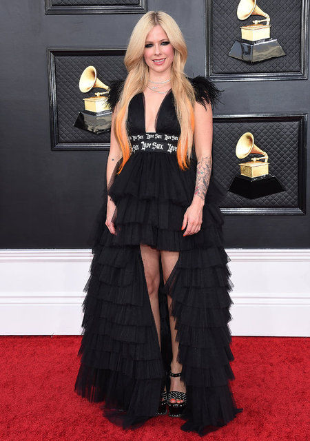 AVRIL LAVINGNE