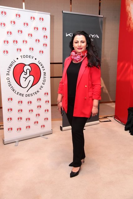 KÜTAHYA PORSELEN YÖNETİM KURULU BAŞKANI SEMA GÜRAL SÜRMELİ